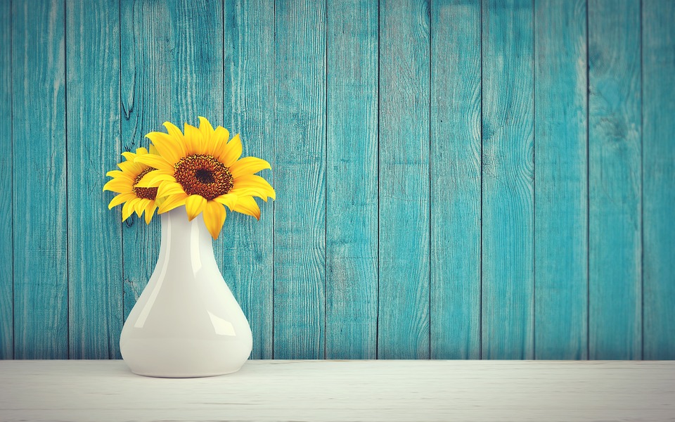 Read more about the article 10 DIY Home Improvement Projects You Can Tackle This Weekend